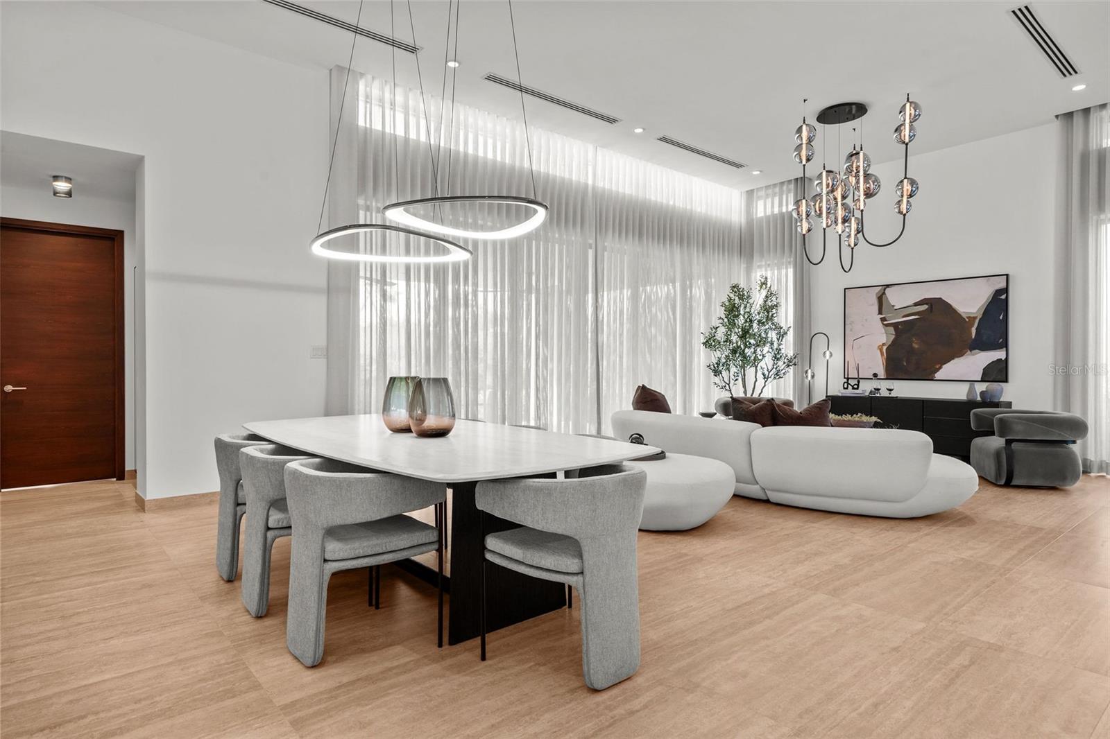 PR9117873 Property Photo