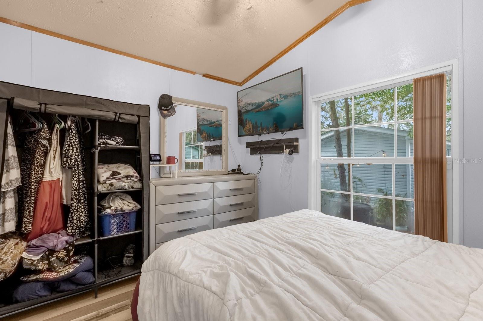 O6366204 Property Photo