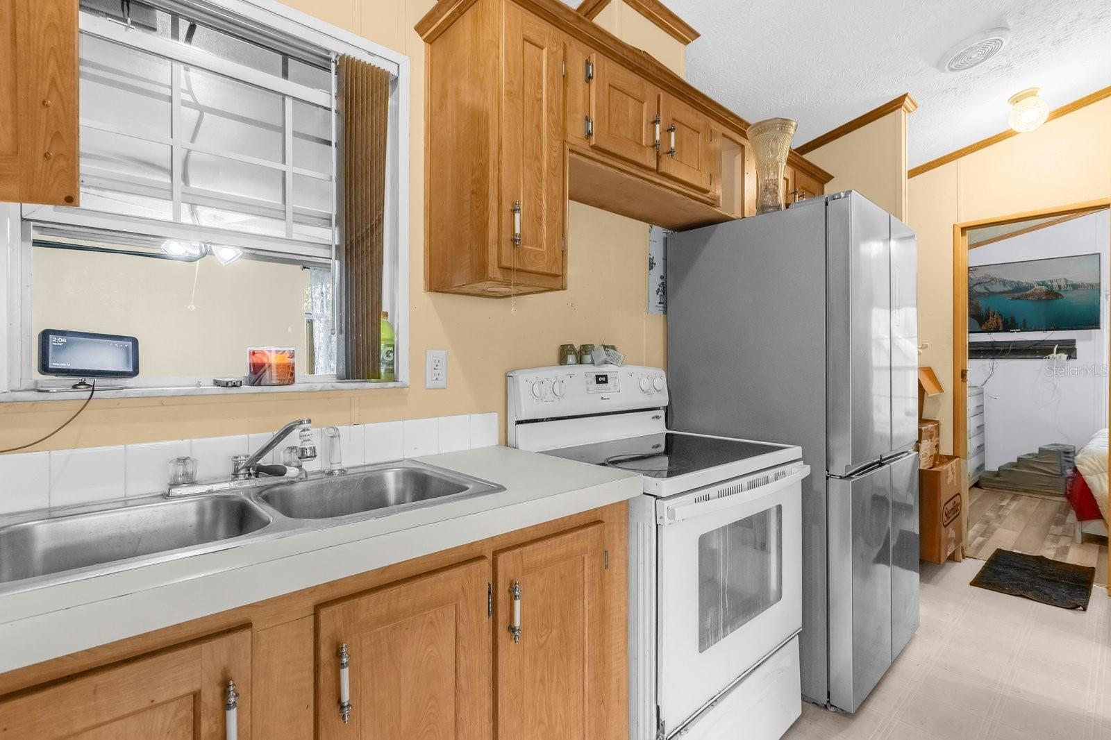 O6366204 Property Photo