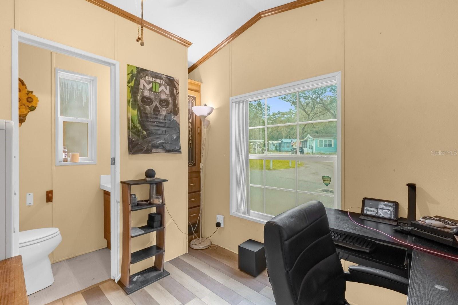 O6366204 Property Photo