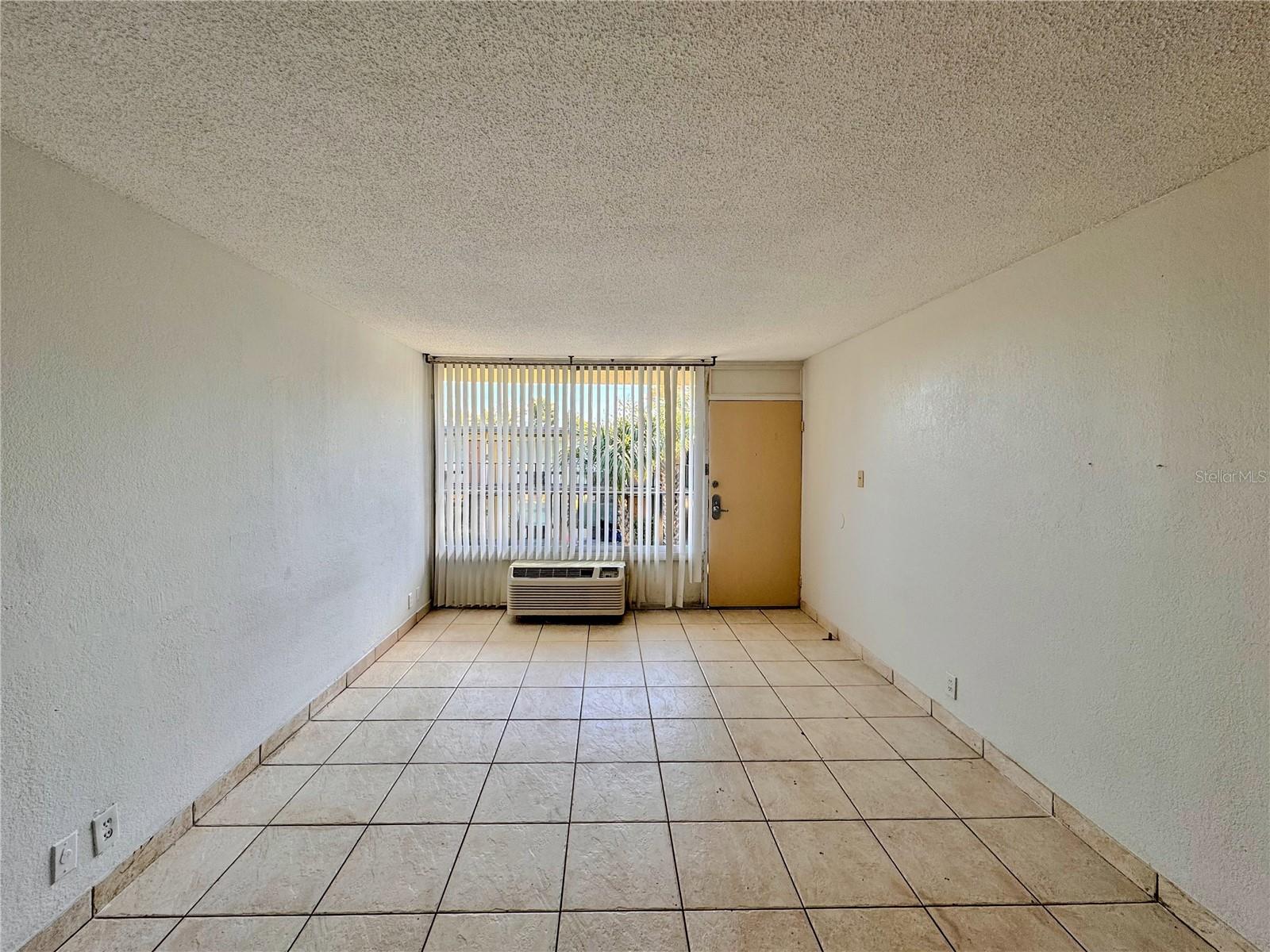 O6366206 Property Photo