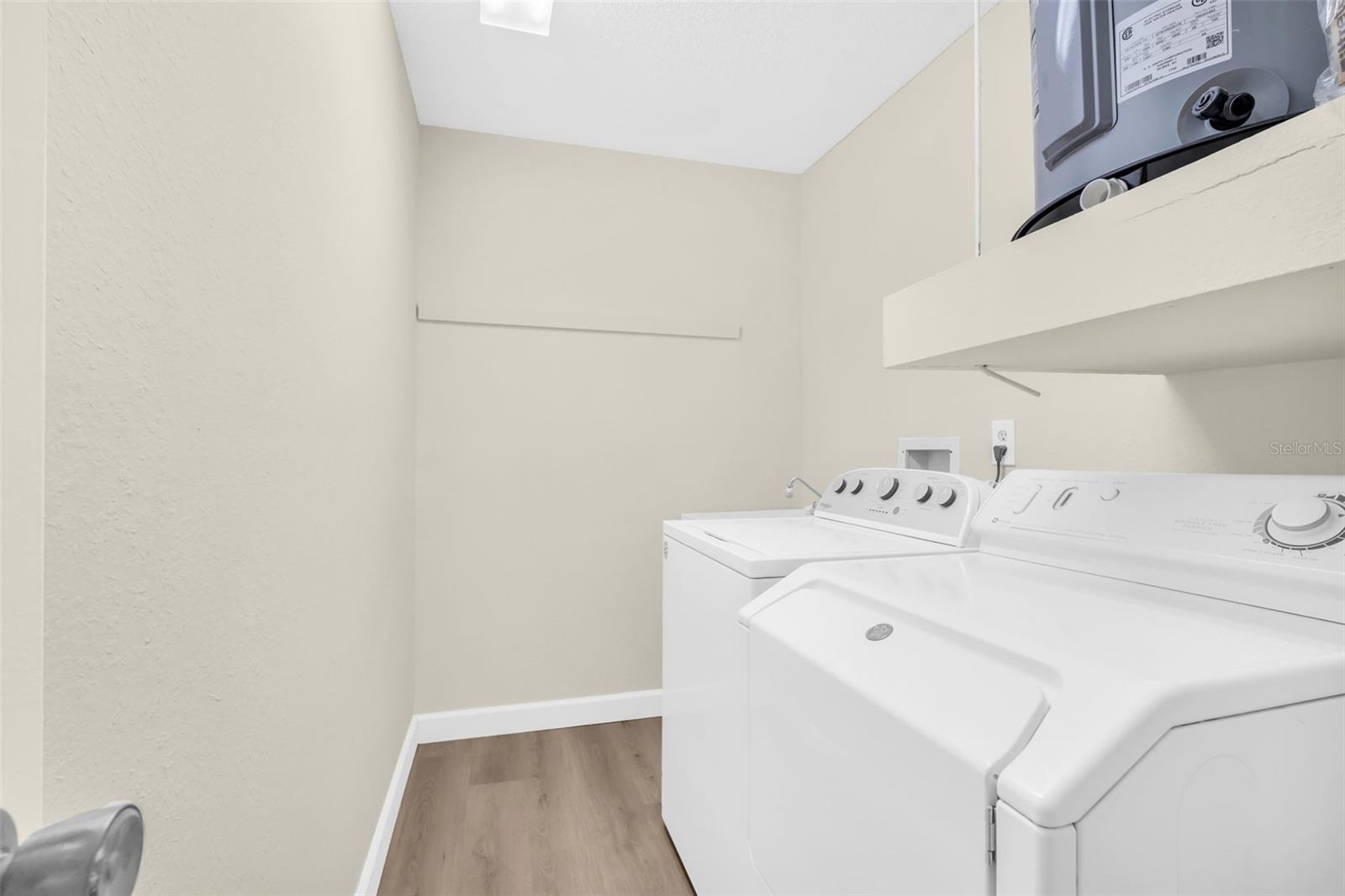 Large indoor laundry~