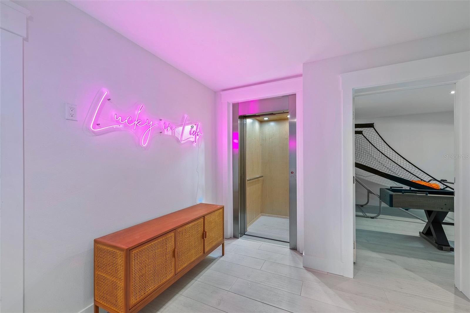 A4674699 Property Photo