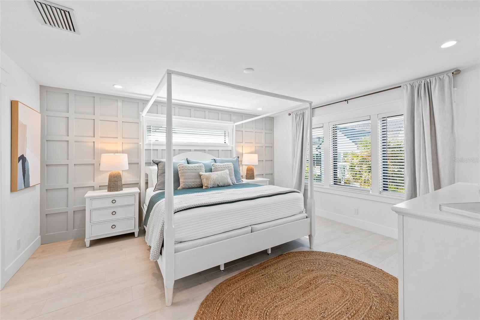 A4674699 Property Photo