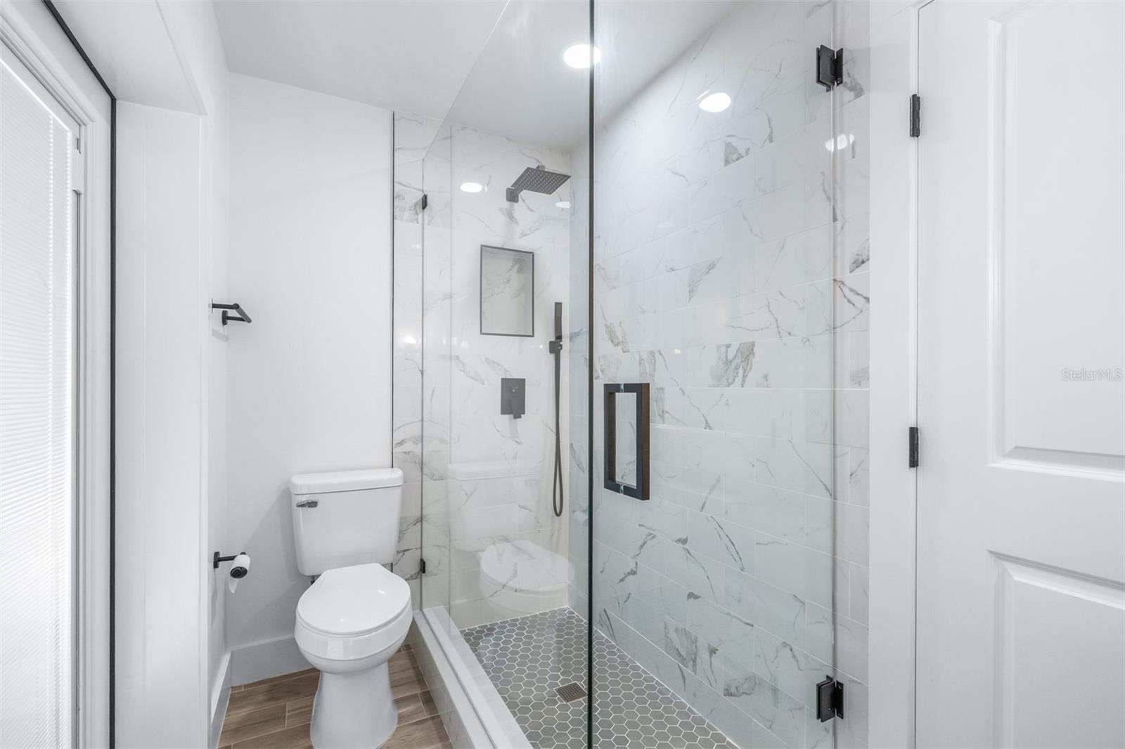 Bathroom - door to outside sitting area