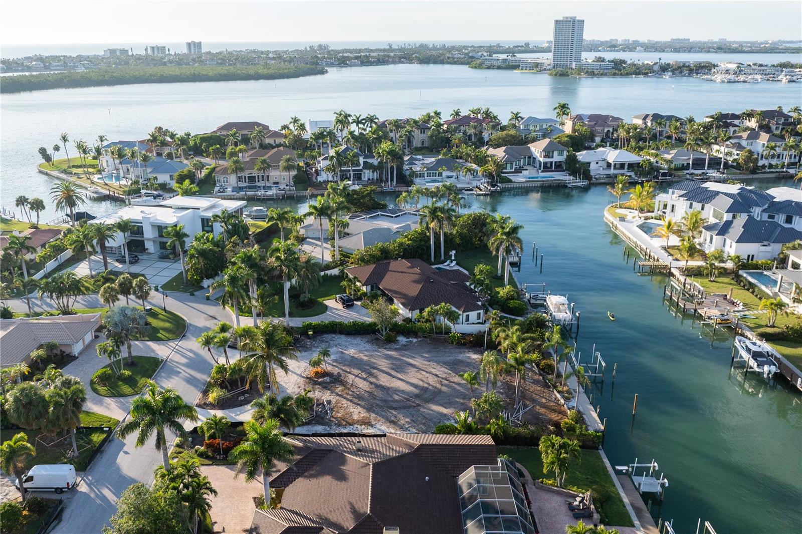 A4674712 Property Photo