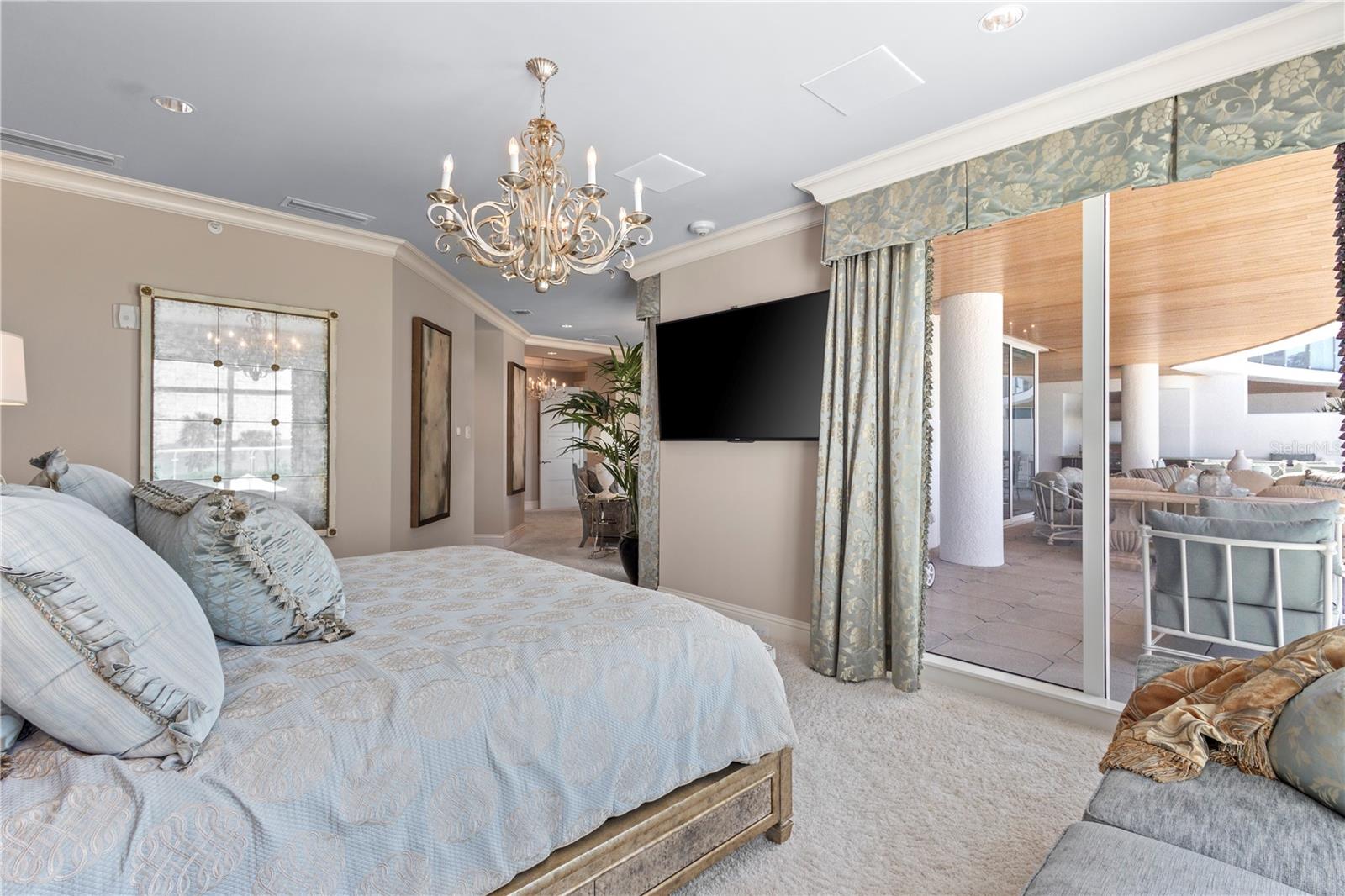 A4674713 Property Photo