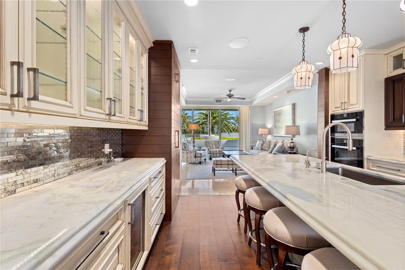 A4674713 Property Photo