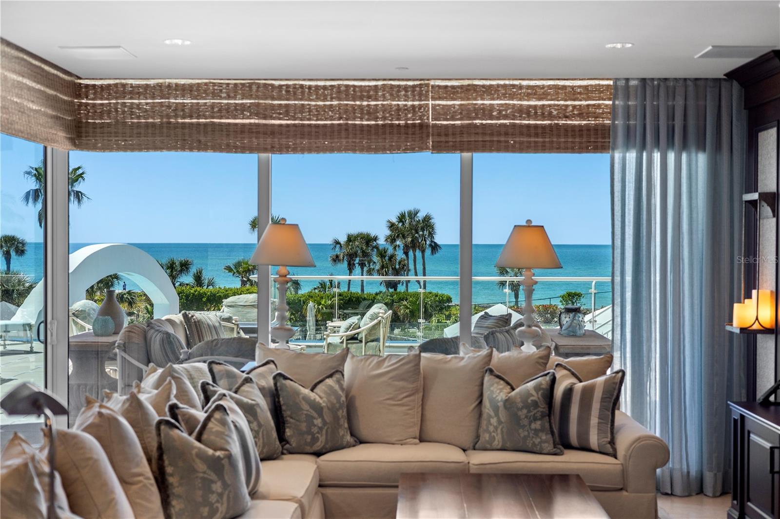 A4674713 Property Photo