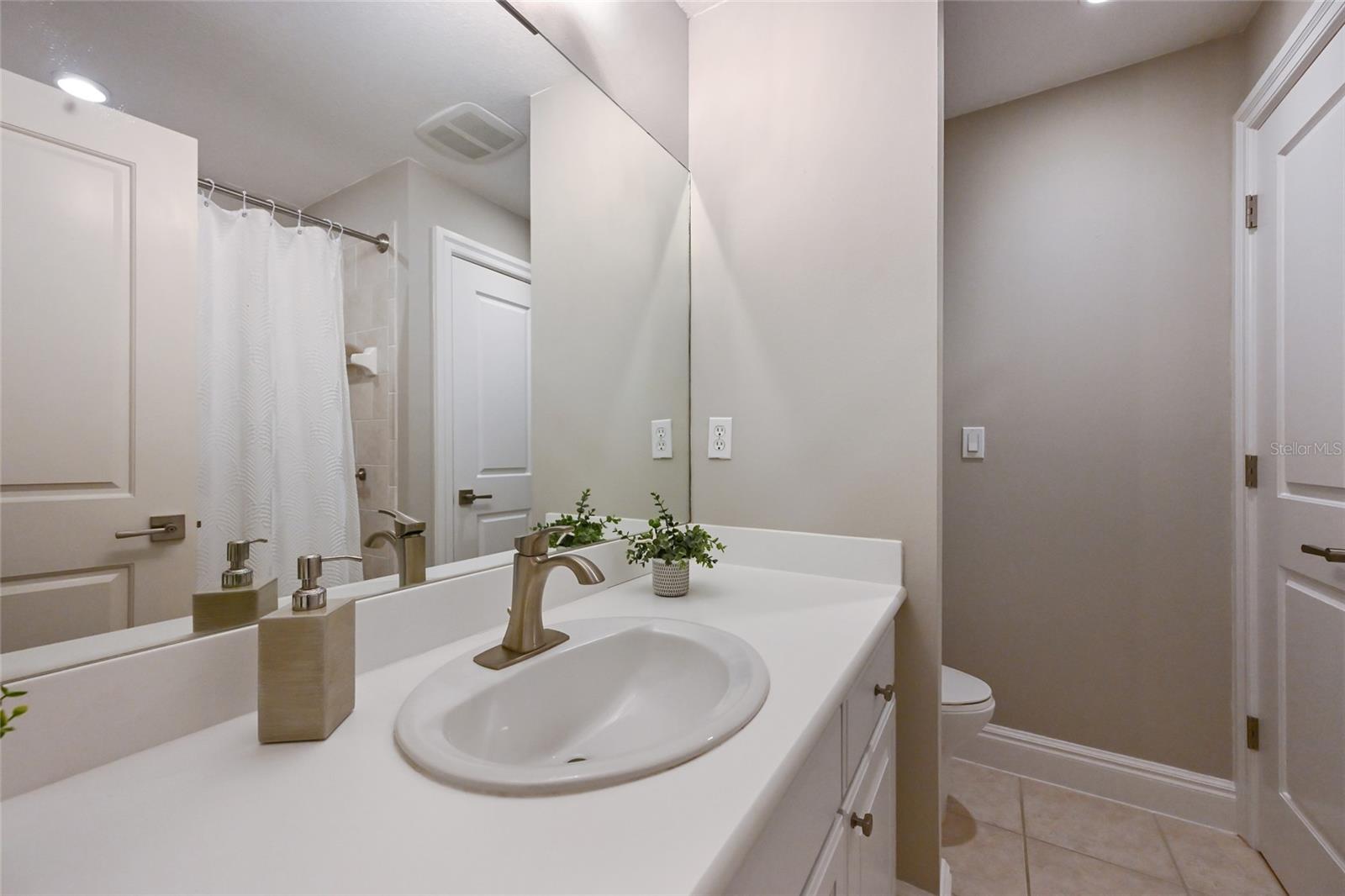 A4674729 Property Photo