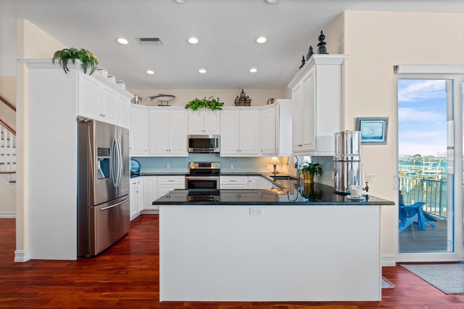 A4674743 Property Photo