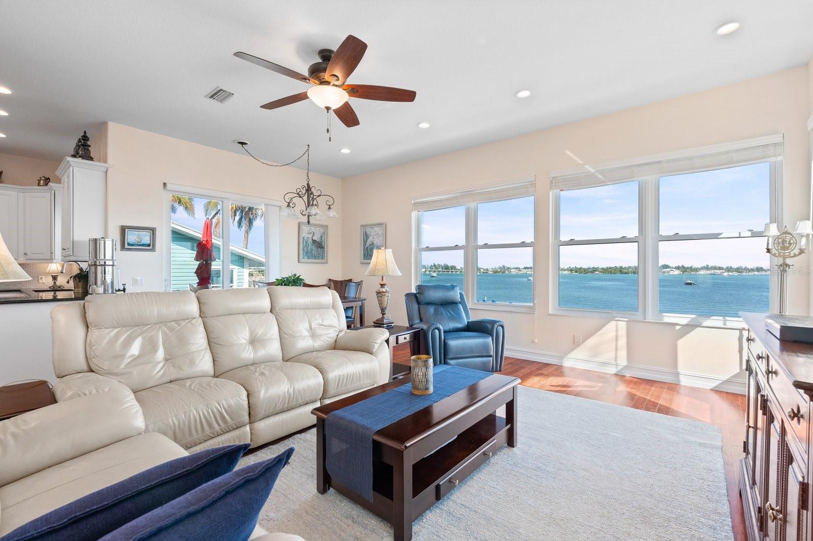 A4674743 Property Photo