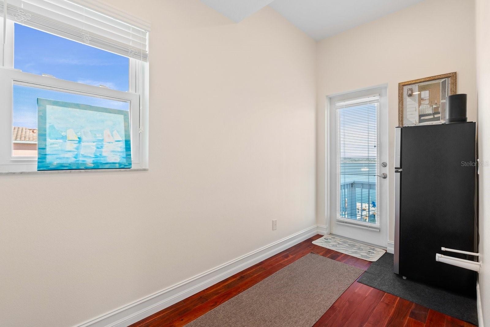 A4674743 Property Photo