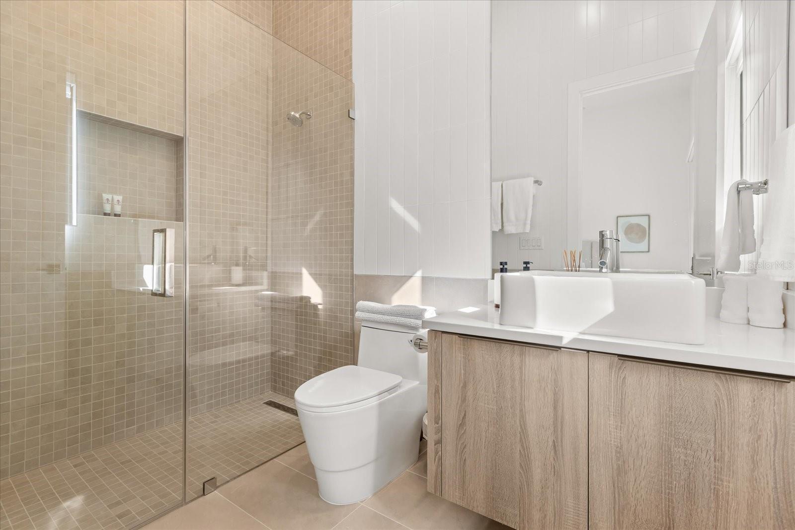 G5105365 Property Photo