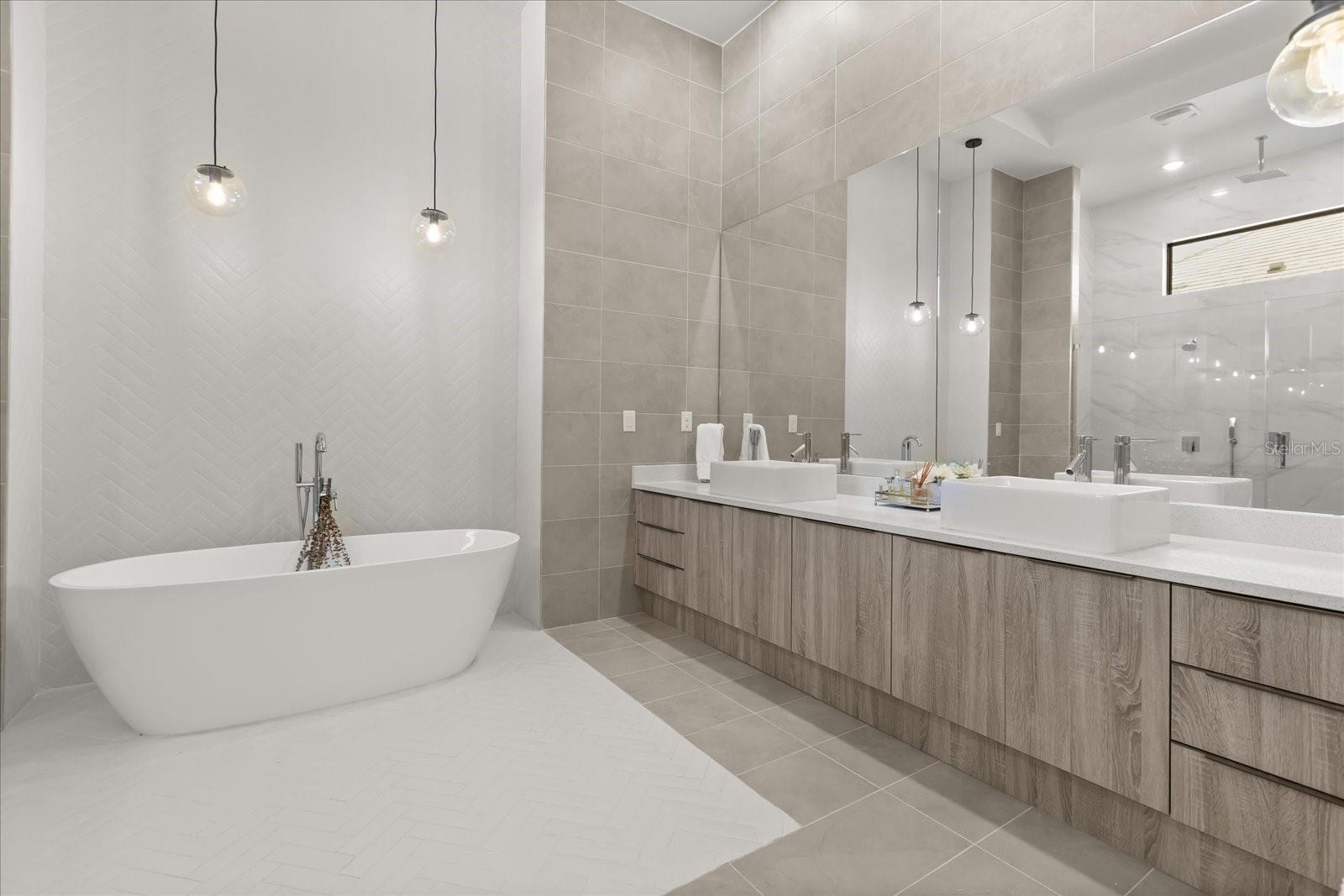 G5105365 Property Photo