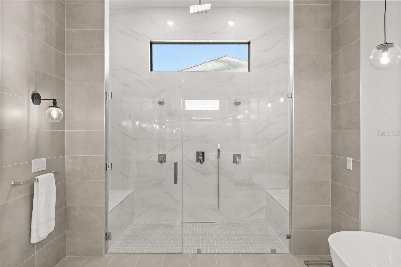 G5105365 Property Photo