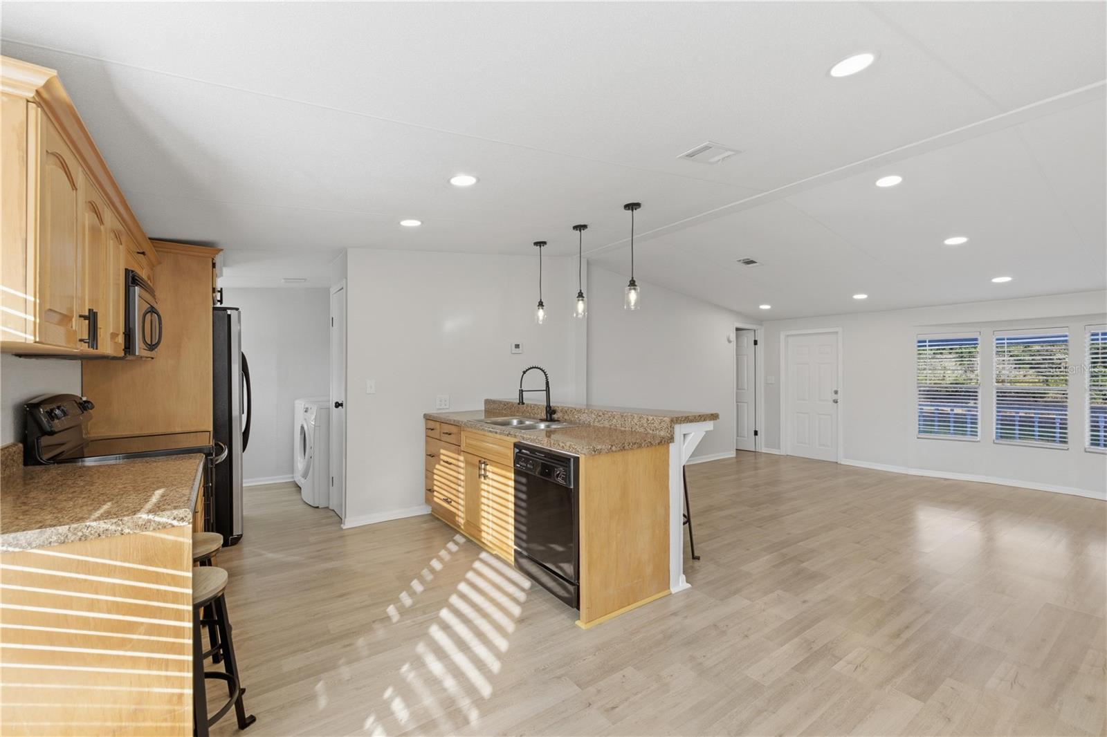 13705 NE 14TH AVE, CITRA, FL, 32113