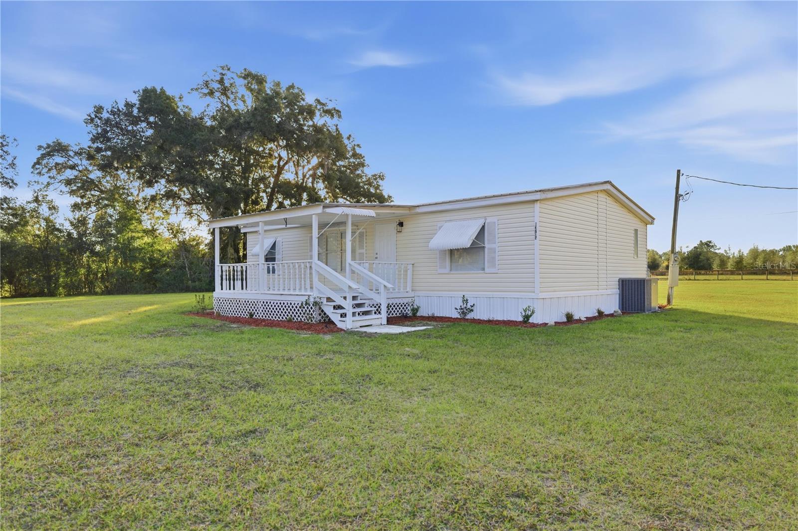13705 NE 14TH AVE, CITRA, FL, 32113