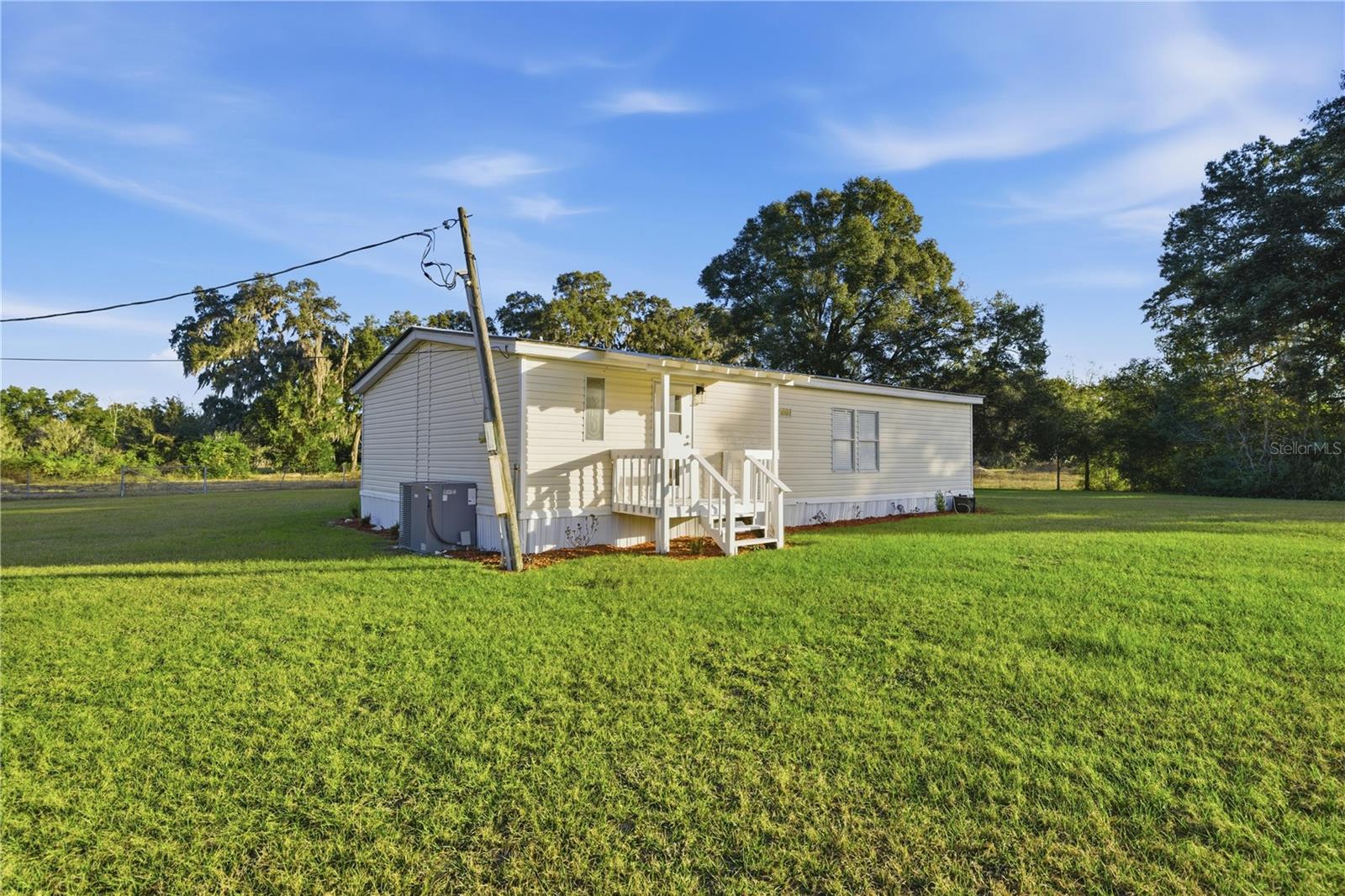 13705 NE 14TH AVE, CITRA, FL, 32113