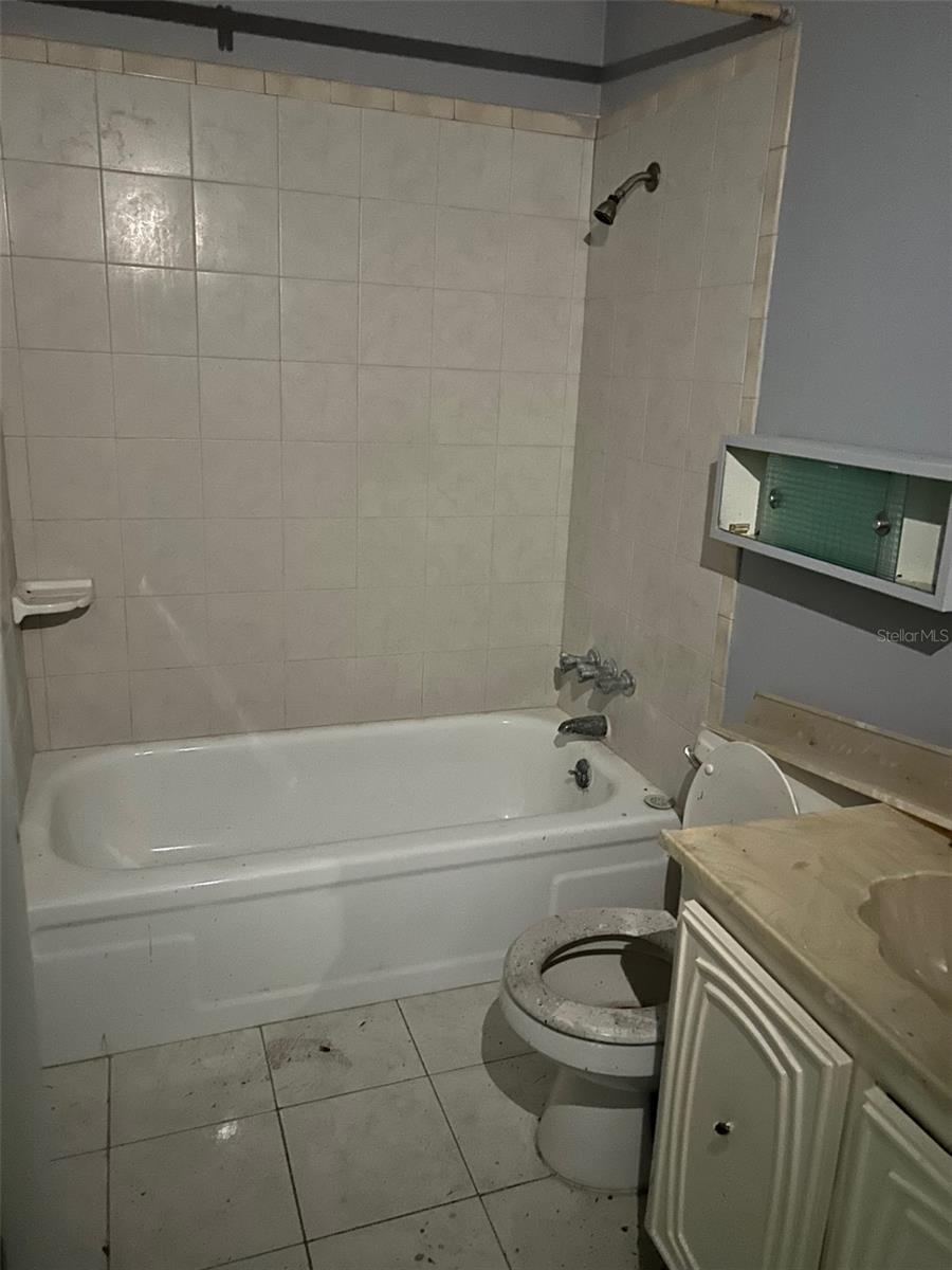 GC535940 Property Photo