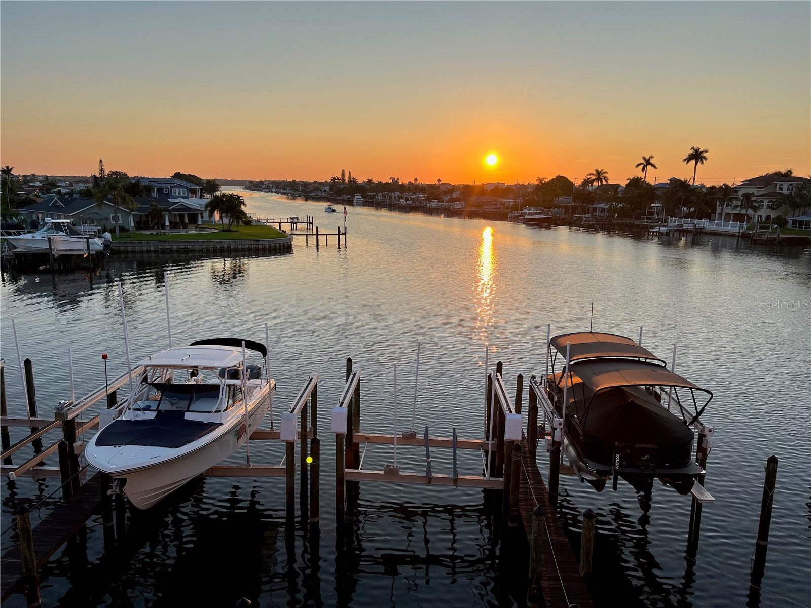 Top-Floor Penthouse Unit