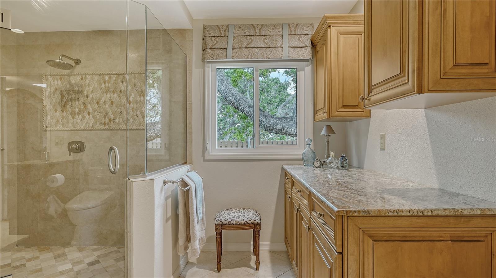 A4674771 Property Photo