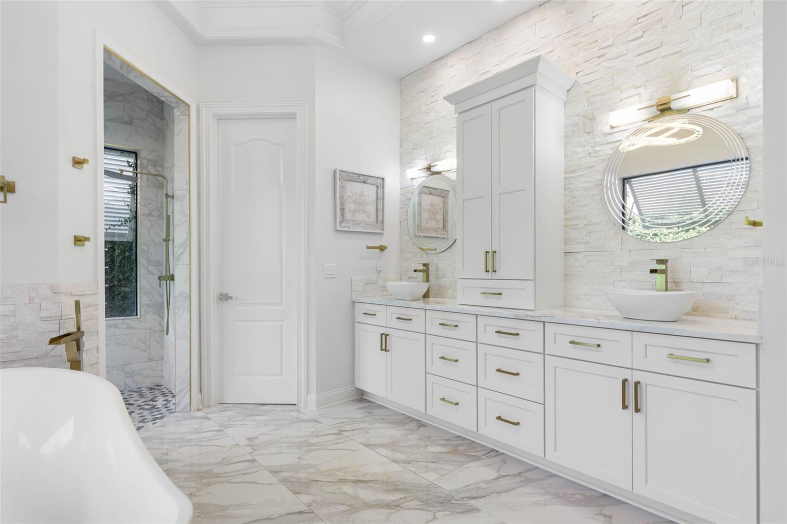 FC314618 Property Photo