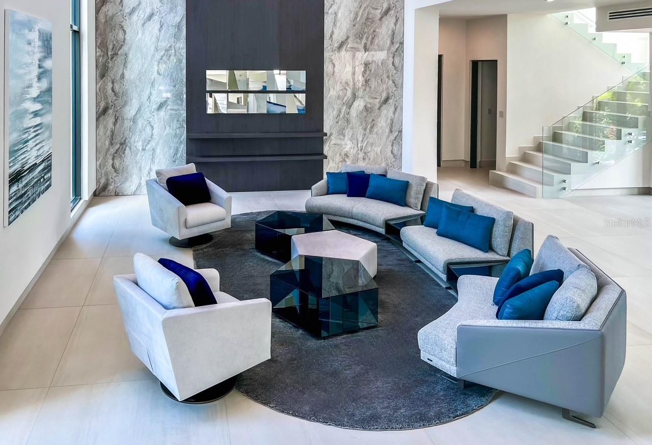 PR9117898 Property Photo