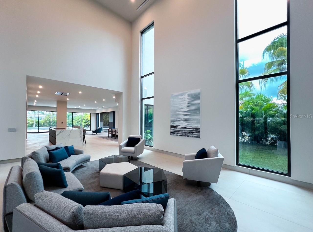 PR9117898 Property Photo