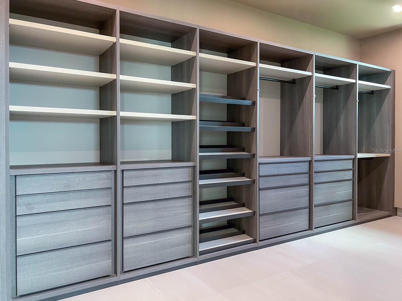 PR9117898 Property Photo