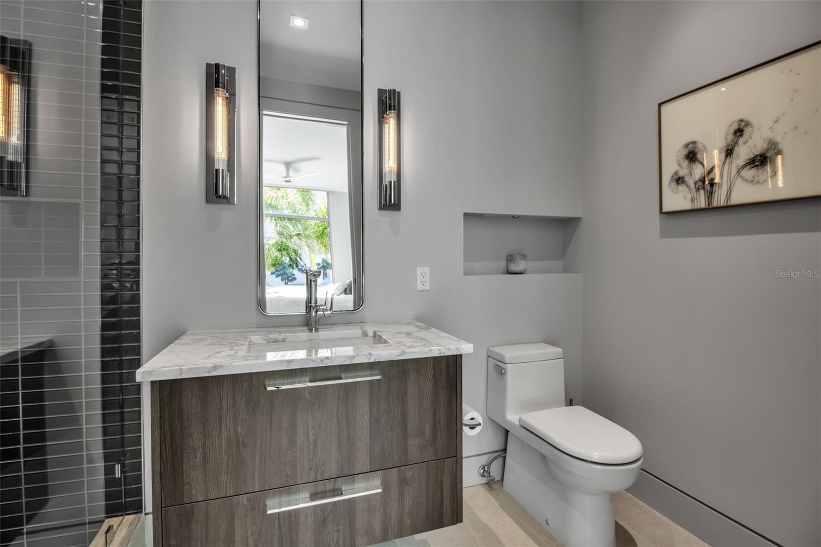 A4674784 Property Photo