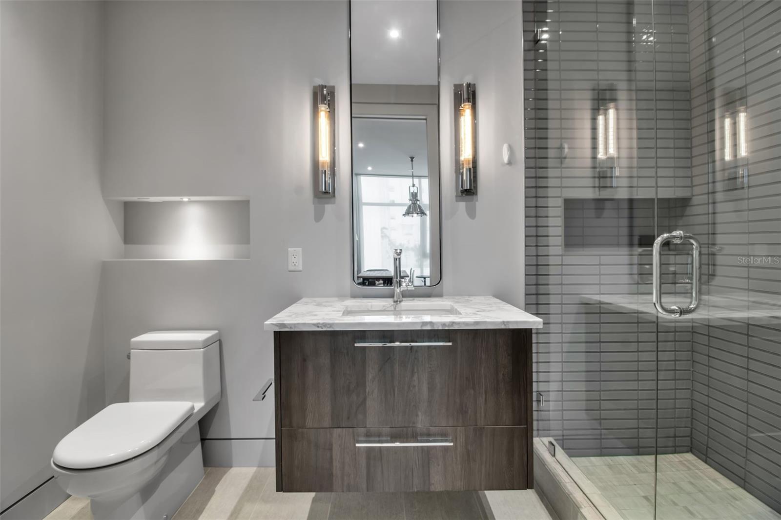 A4674784 Property Photo