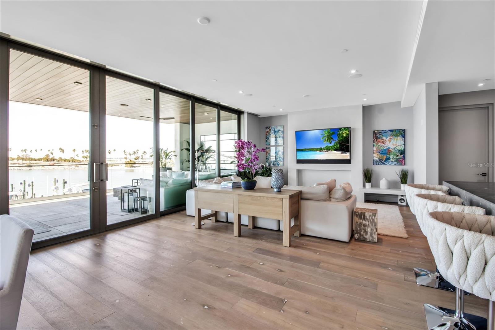 A4674784 Property Photo