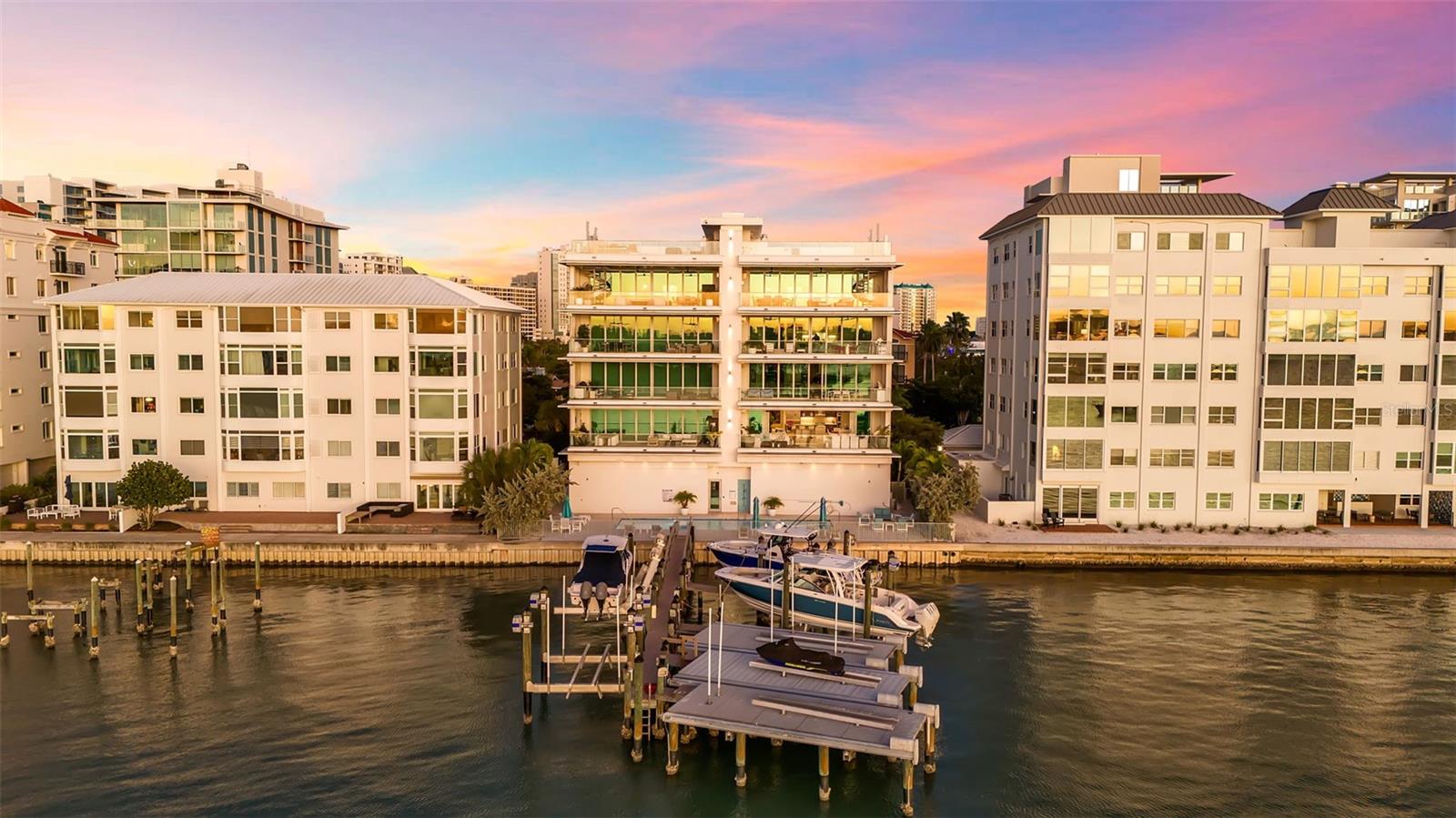 A4674784 Property Photo