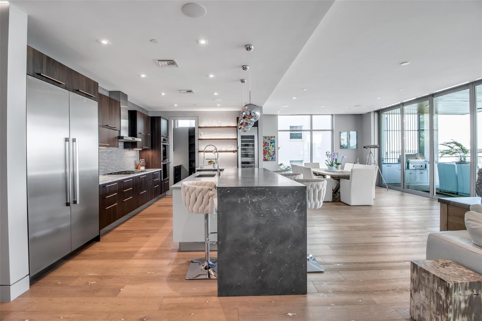 A4674784 Property Photo