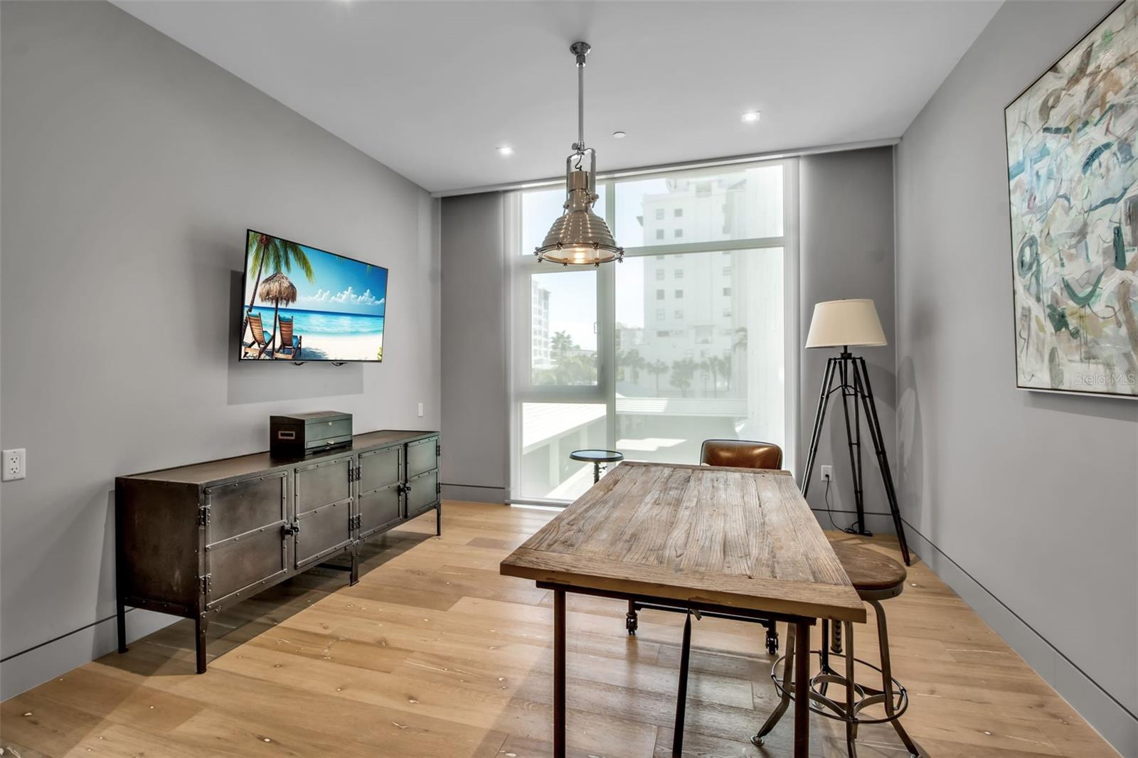 A4674784 Property Photo