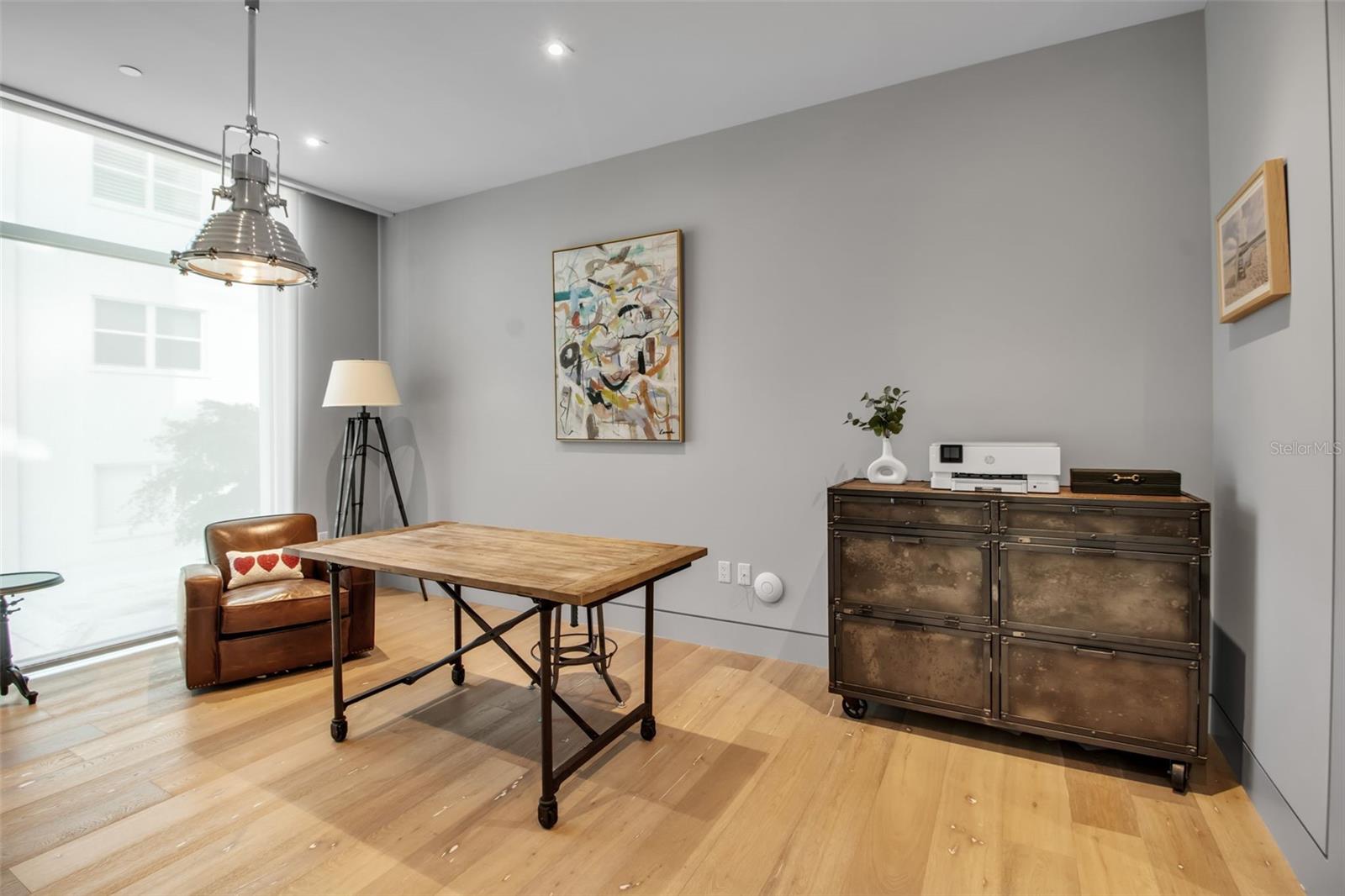 A4674784 Property Photo