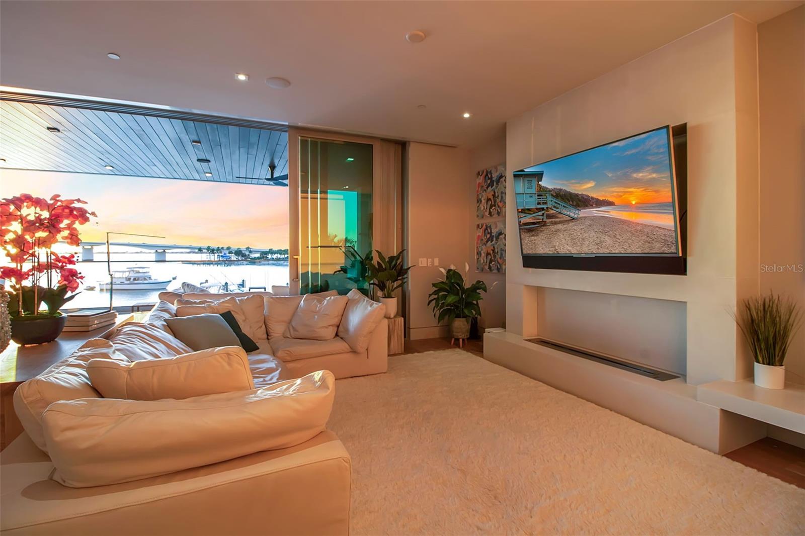 A4674784 Property Photo