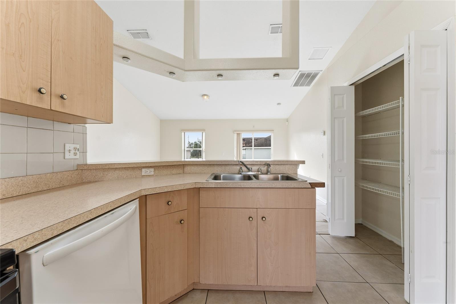 114 HERRING LN, KISSIMMEE, FL, 34759