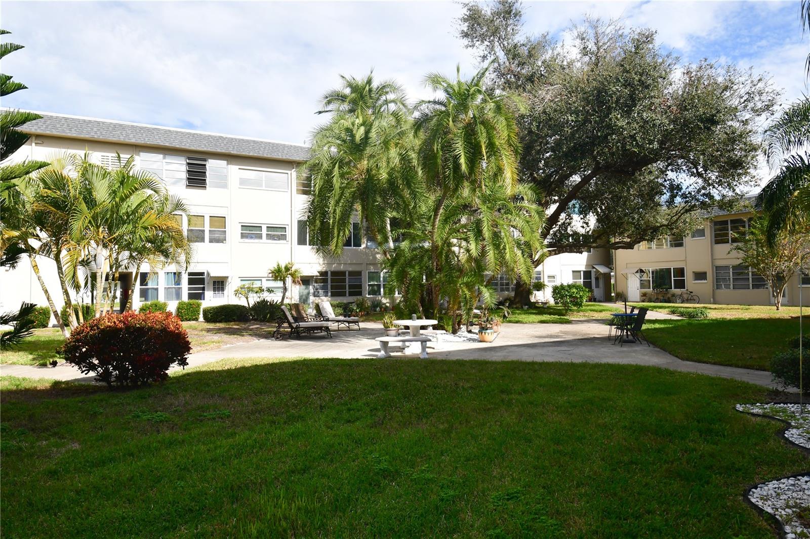 TB8455323 Property Photo