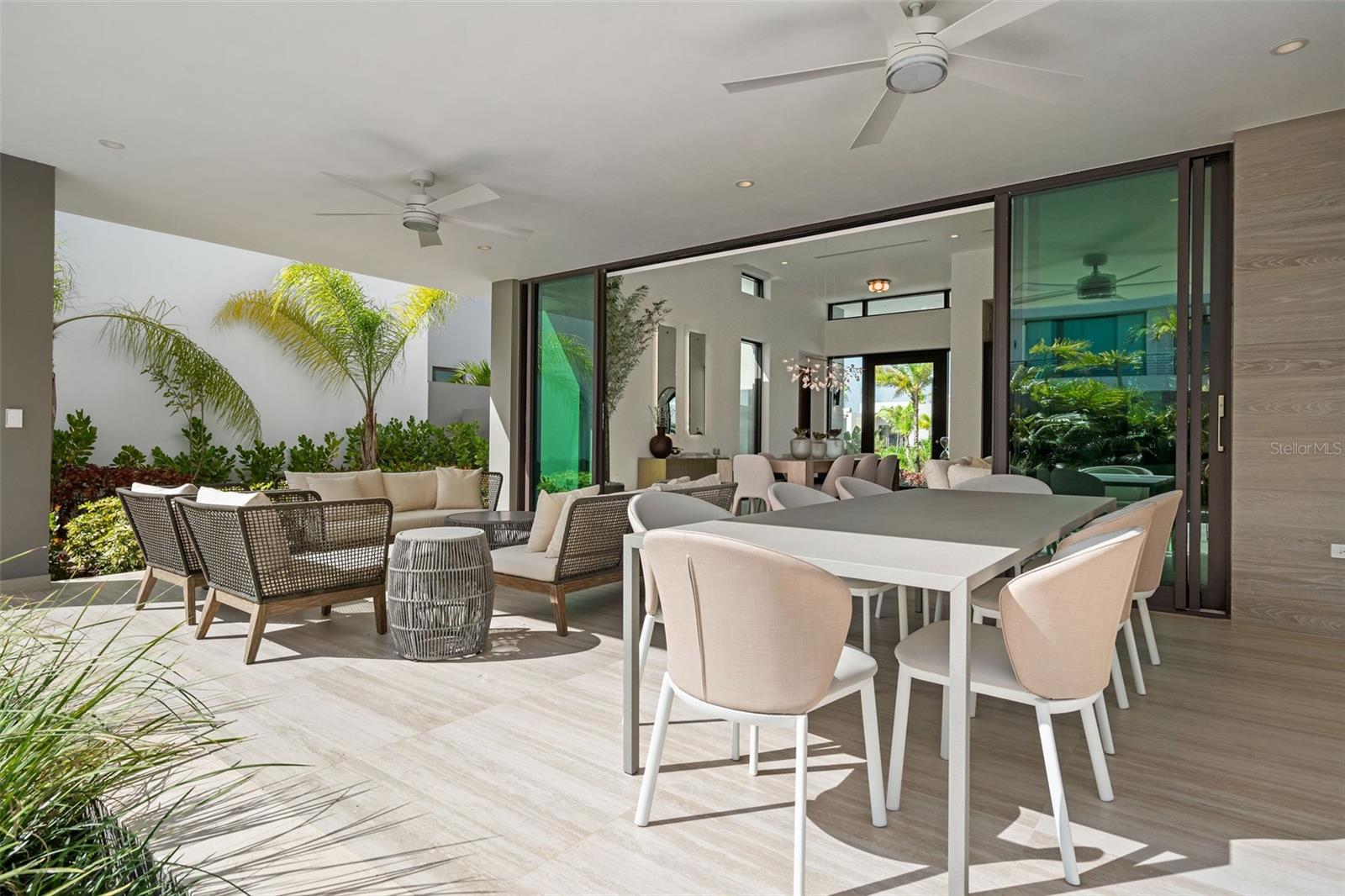 PR9117905 Property Photo