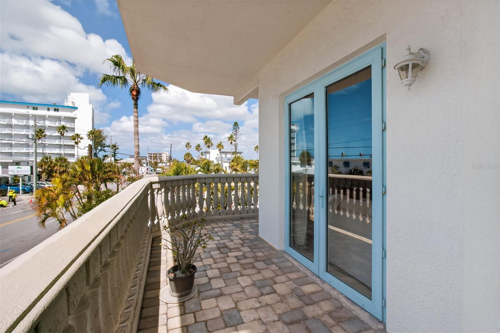 Front balcony with Gulf Views
