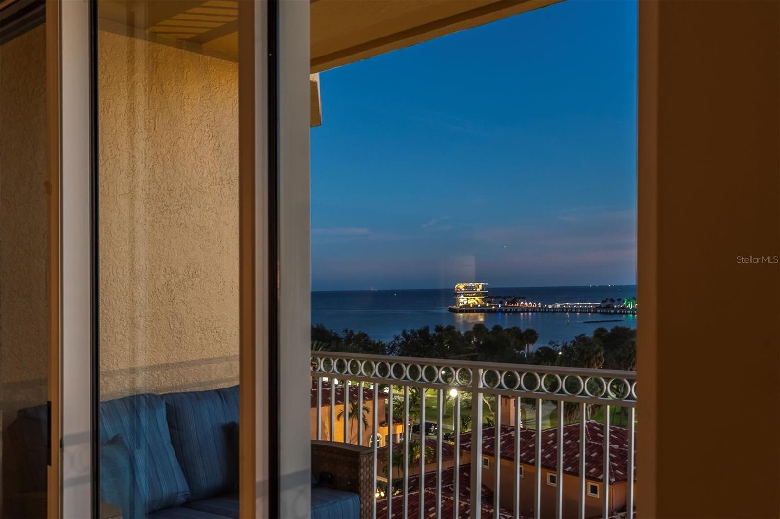 TB8455398 Property Photo