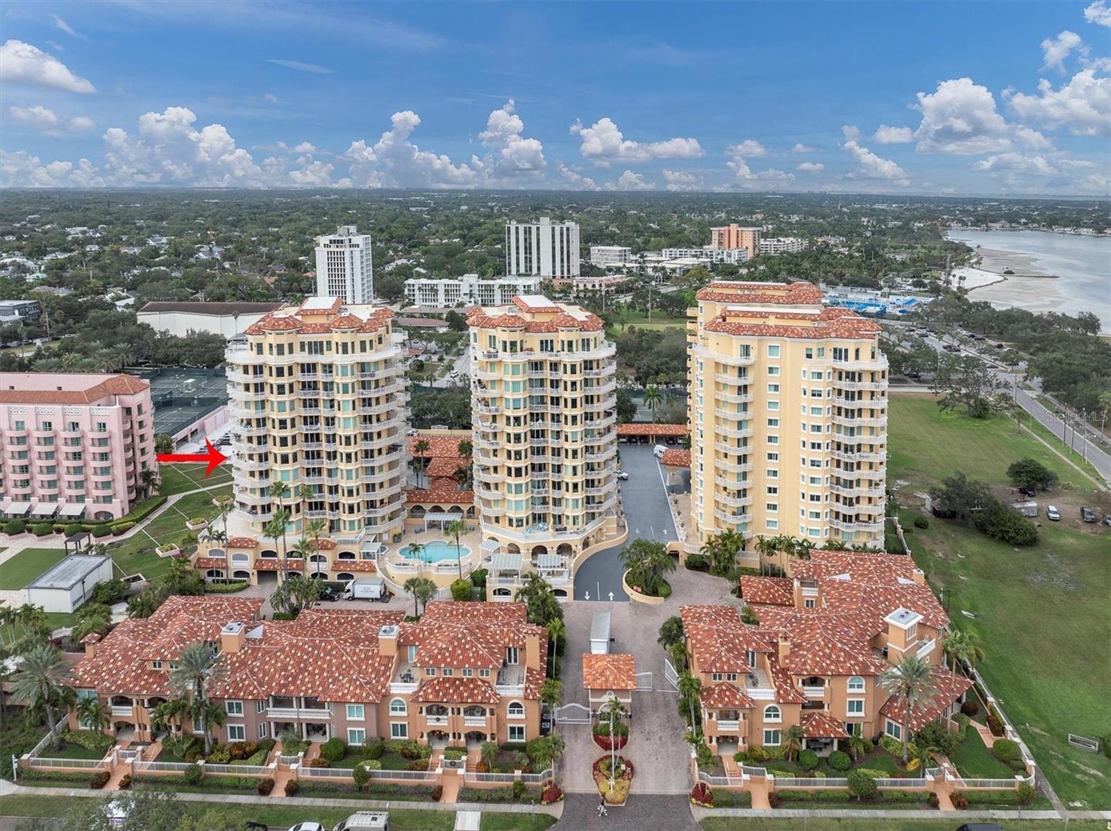 TB8455398 Property Photo