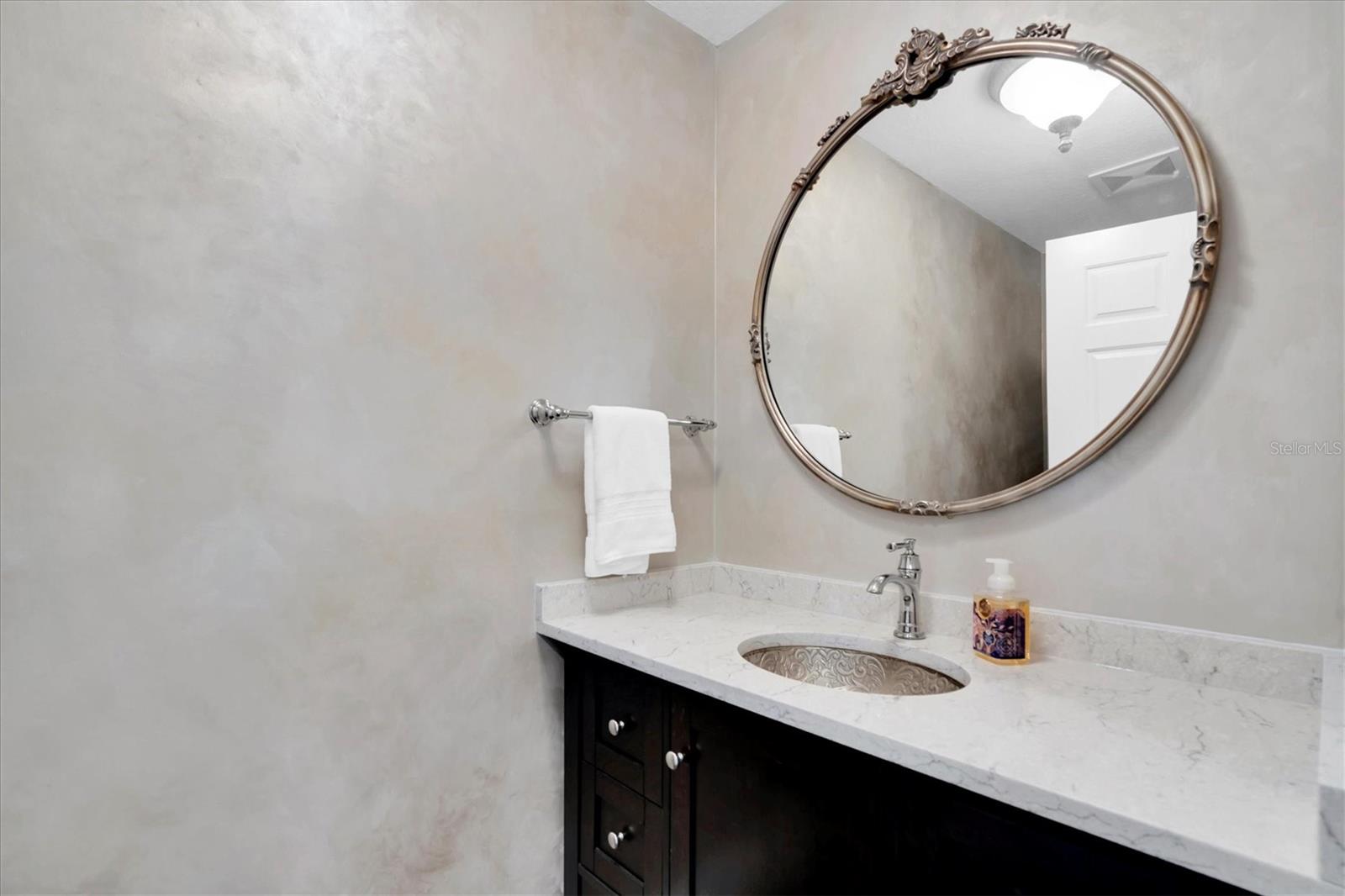 TB8455398 Property Photo