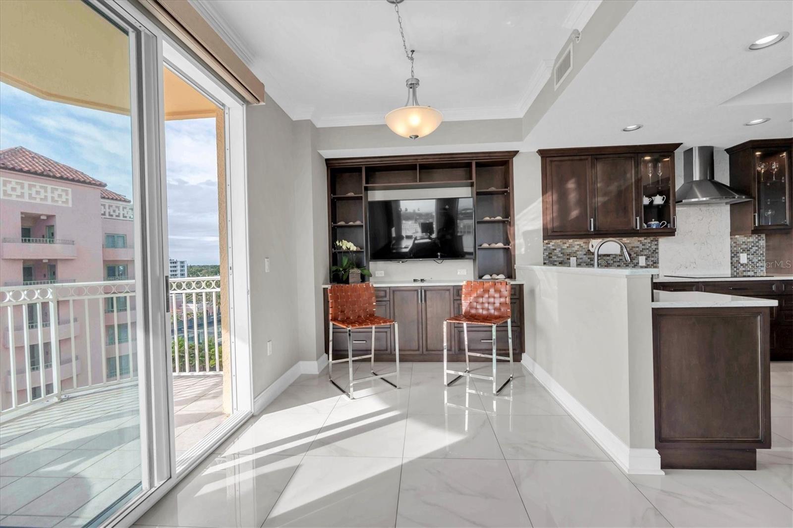 TB8455398 Property Photo