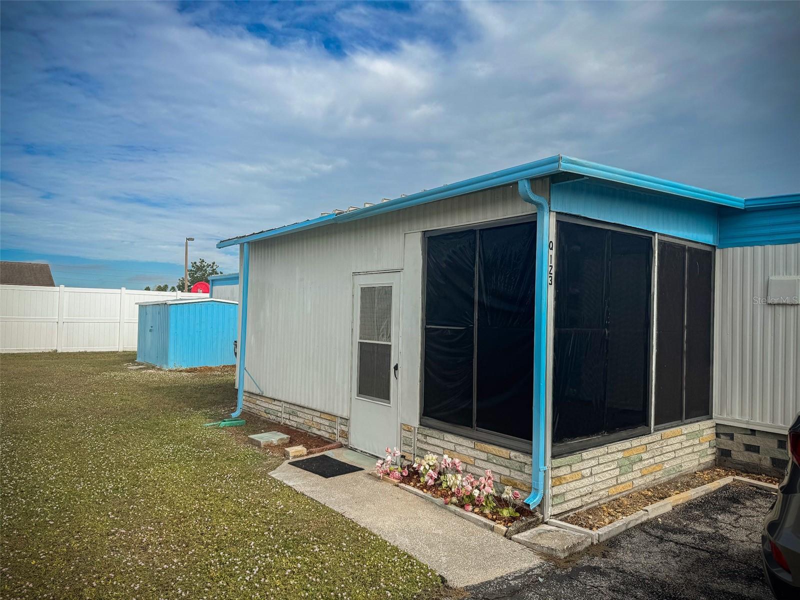 A4674835 Property Photo