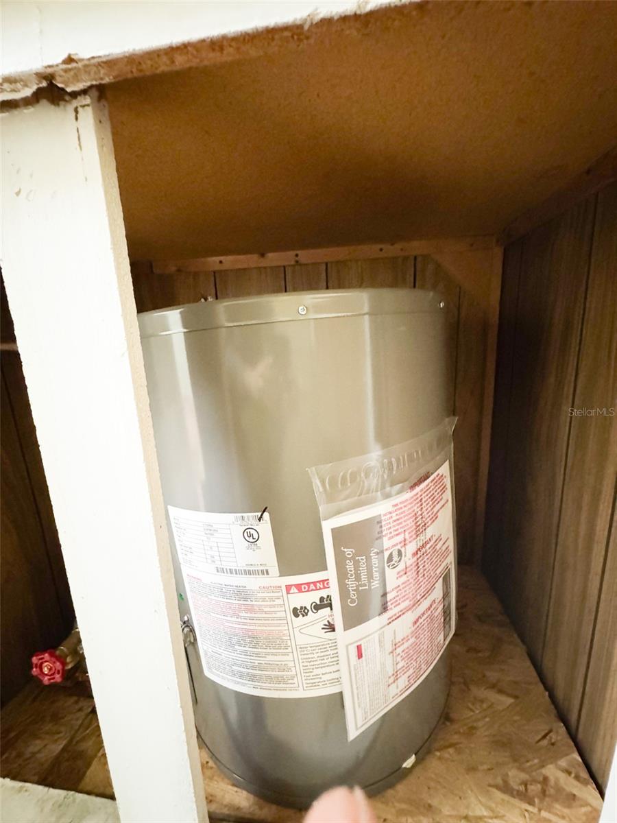 A4674835 Property Photo