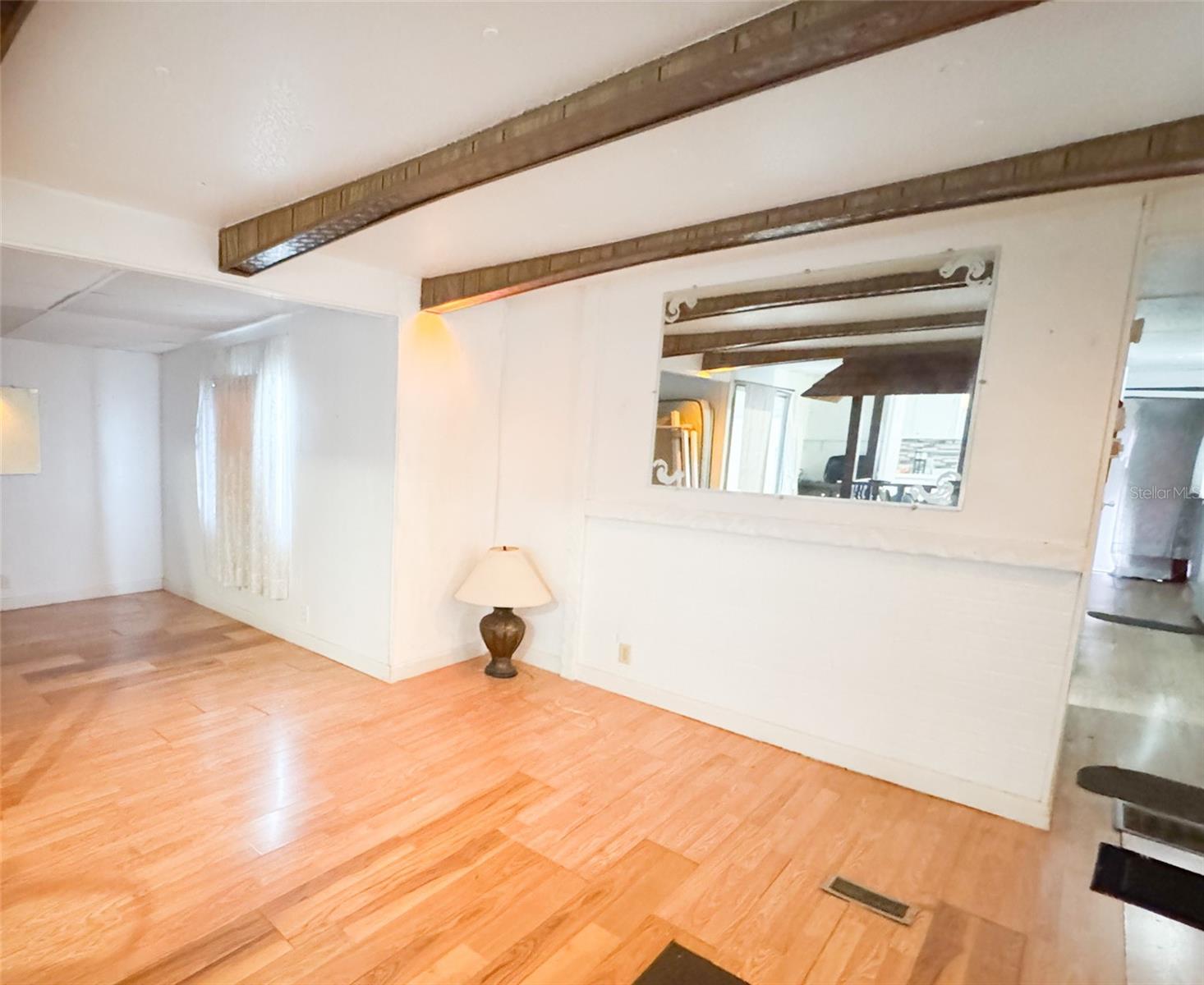 A4674835 Property Photo