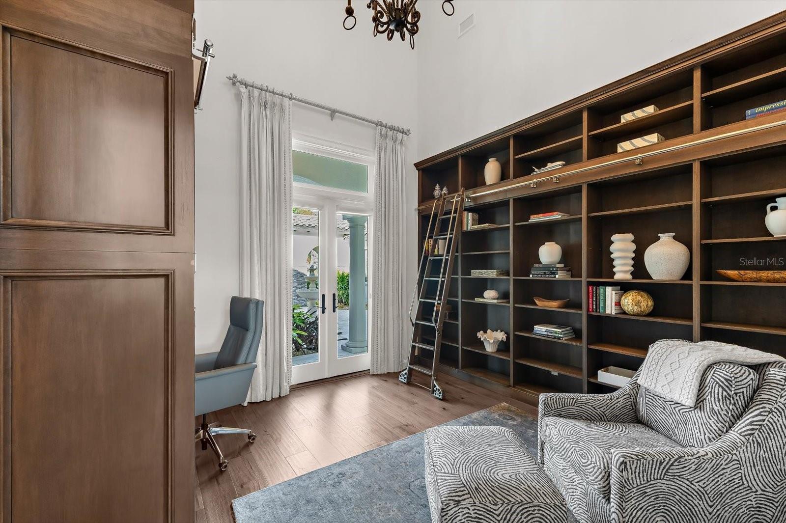 A4674842 Property Photo